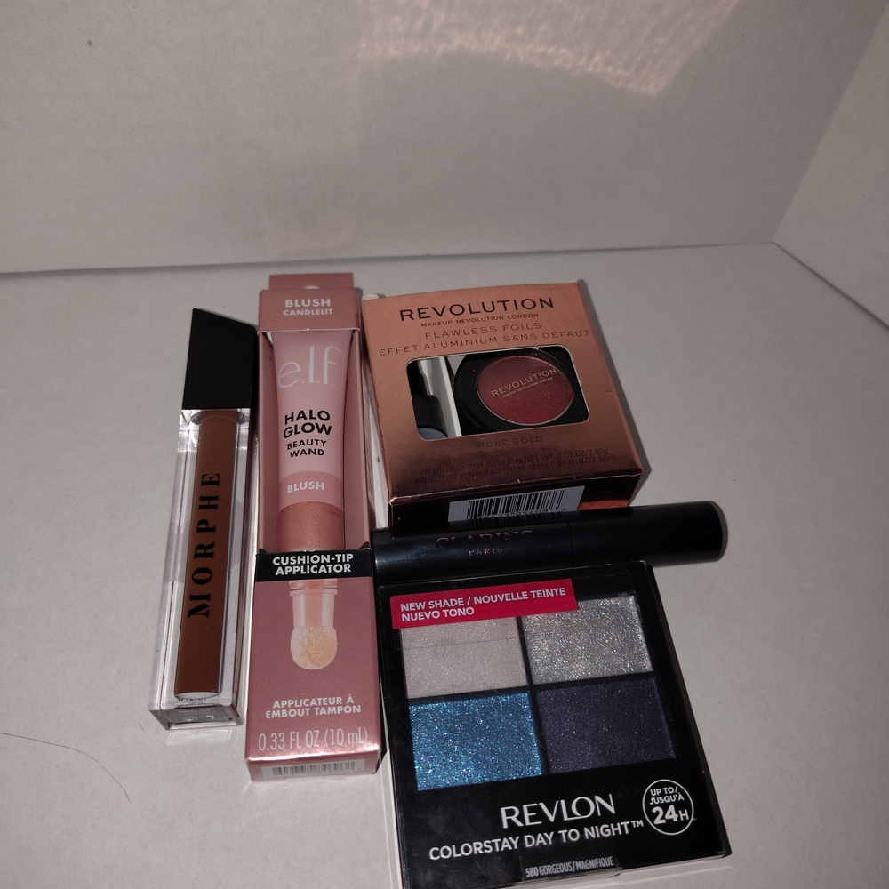 Revolution Blush & Glow Makeup Set